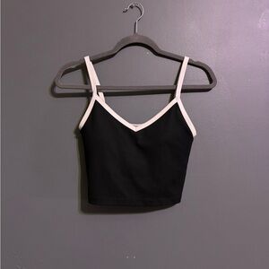 Gilly hicks black v-neck crop tank cami with white trim size medium